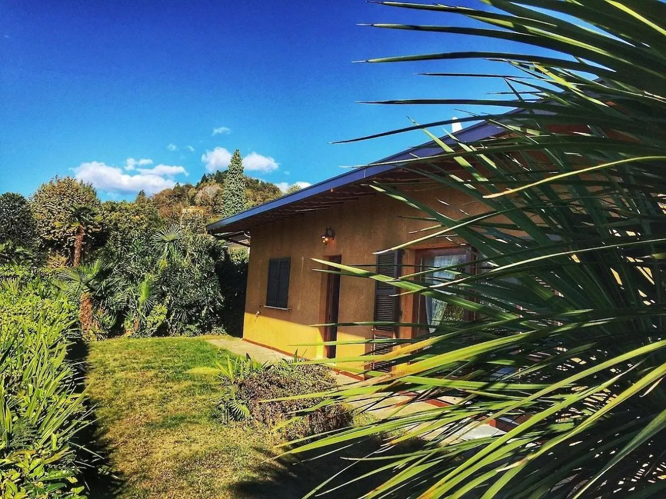 Mirabella Villa Brezzo