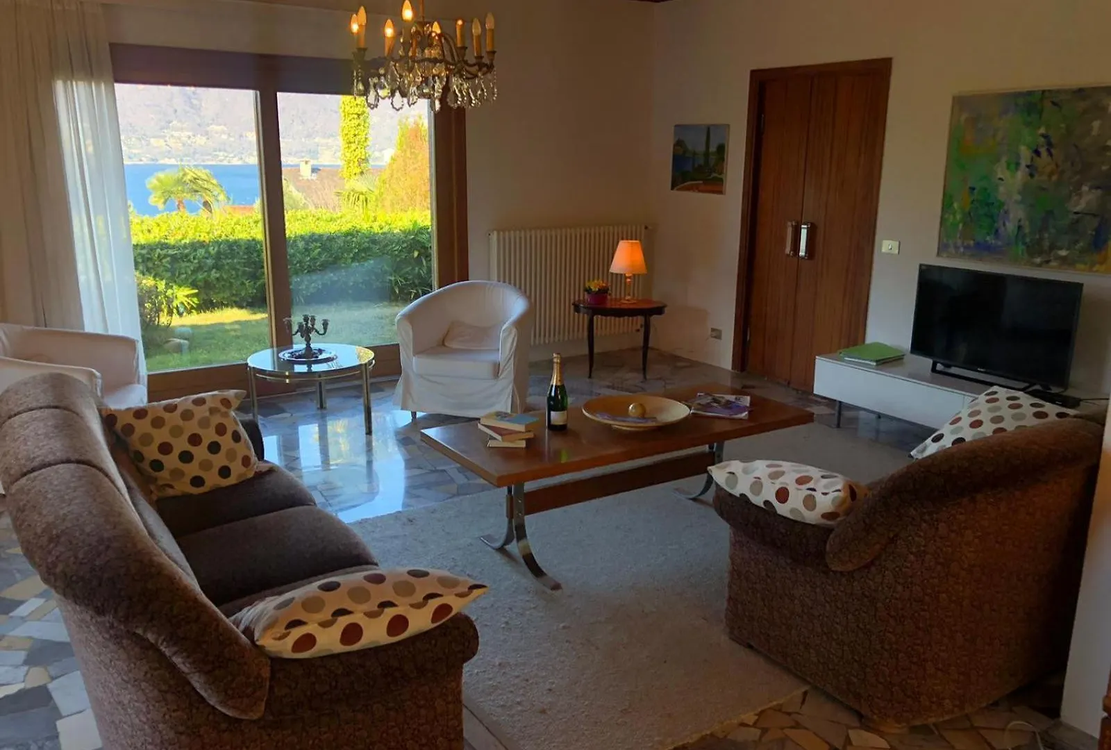 Mirabella Villa Brezzo